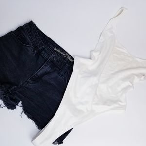 🌍 Top & Short Bundle